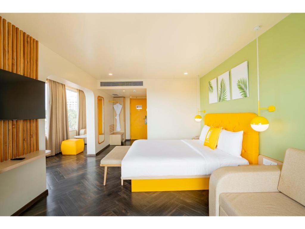 Bloom Hotel - Dona Paula باناجي الغرفة الصورة