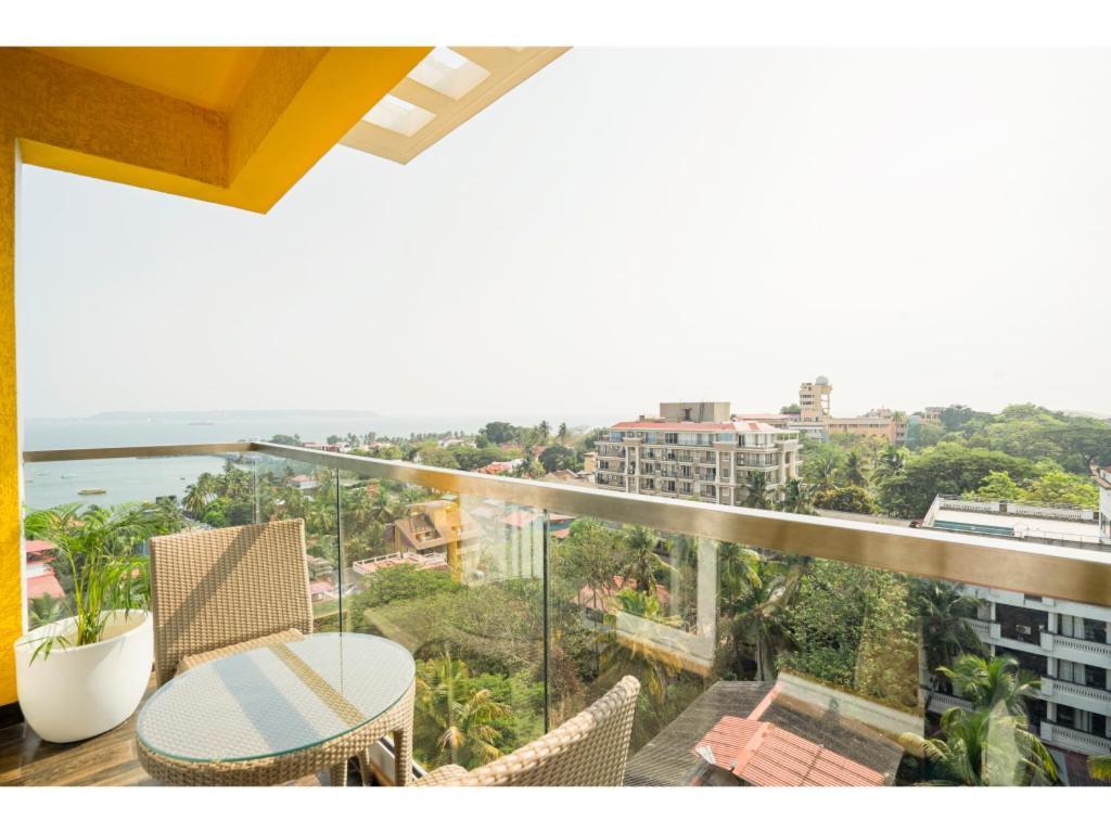 Bloom Hotel - Dona Paula باناجي الغرفة الصورة