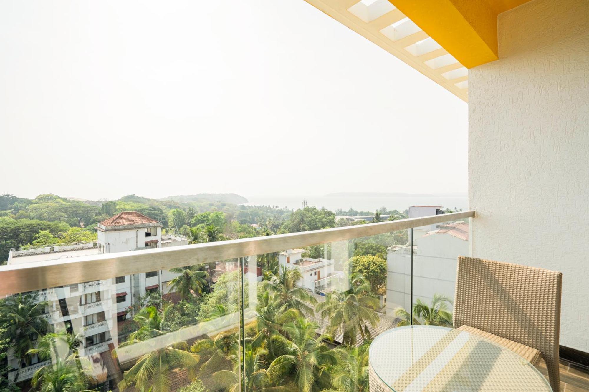 Bloom Hotel - Dona Paula باناجي الغرفة الصورة